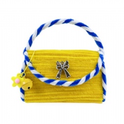 Pipe cleaner DIY fluffy bag set
