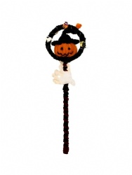 Pipe cleaner DIY Spooky wand set with light